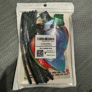 New 90 piece Christmas magnet set.